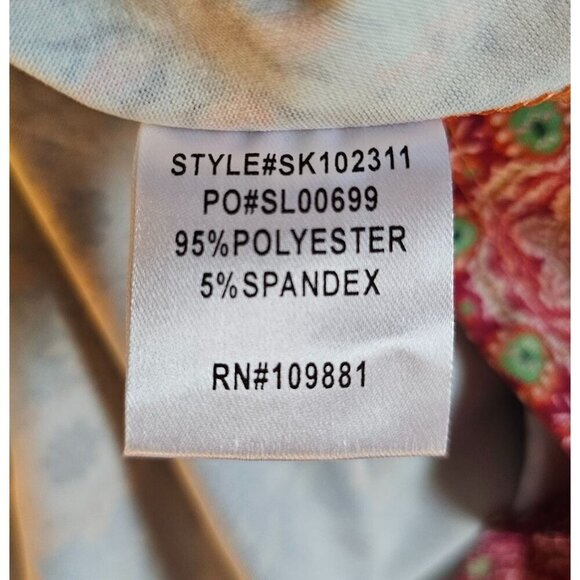 Sunny Leigh Hobo Patchwork Floral Wrap Silhouette Dress Lightweight and Smooth M - Picture 6 of 7